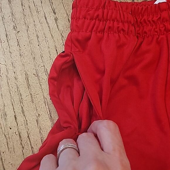 Red athletic shorts New Balance size M 5/6 - Picture 4 of 7